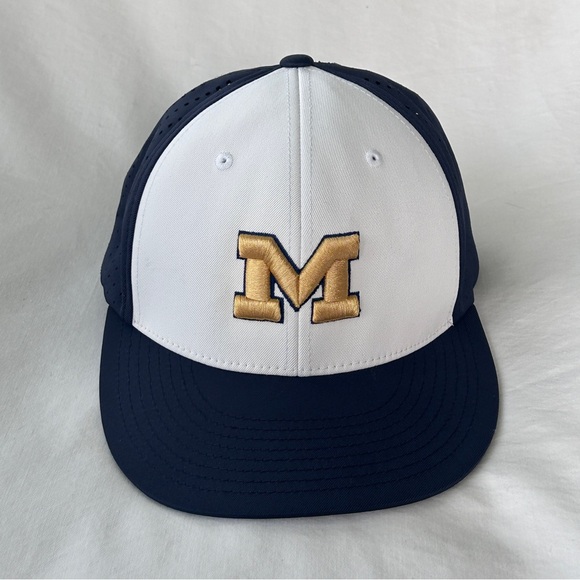 Michigan Wolverines Hat Ball Cap Football College Pacific 474 L-XL - Picture 1 of 7
